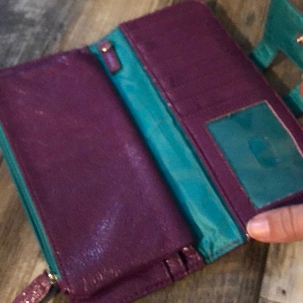 Wallet - Picture 2 of 5